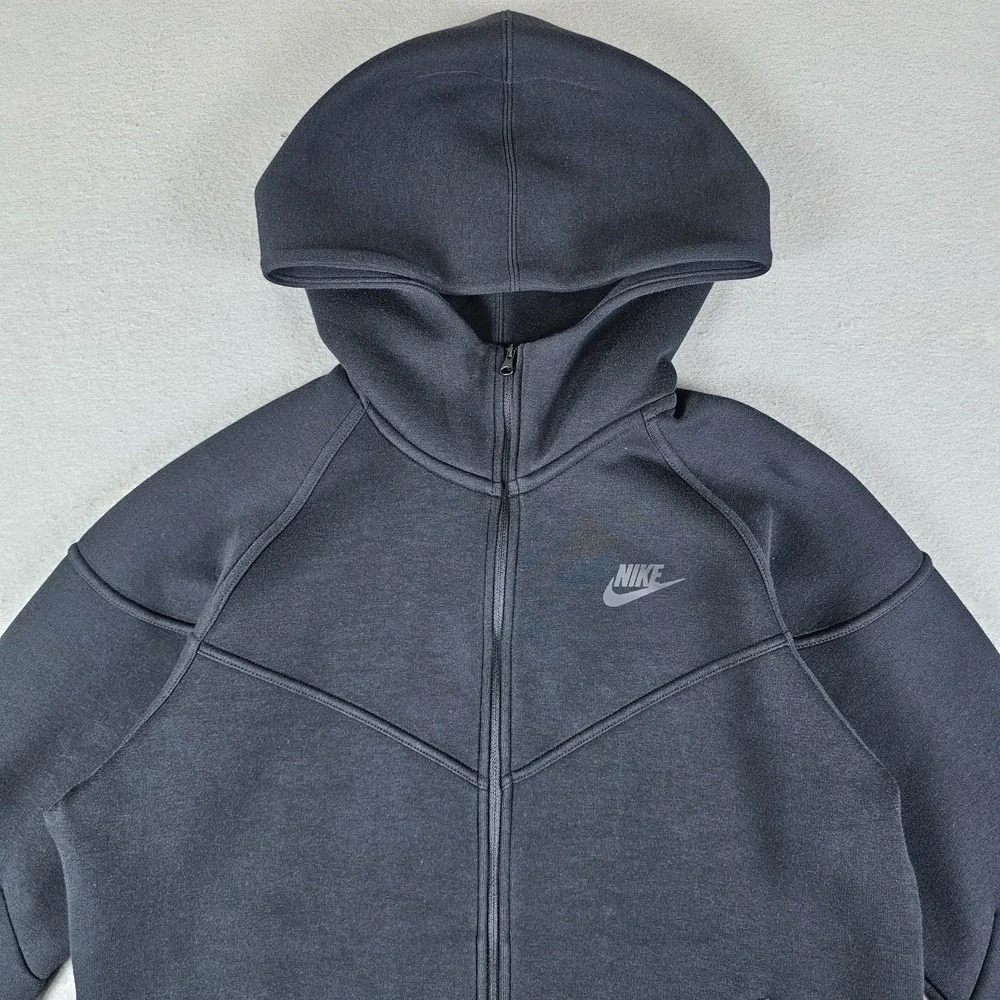 Nike Tech Fleece Hoodie Womens Medium Black Full Zip Windrunner Classic FB8338